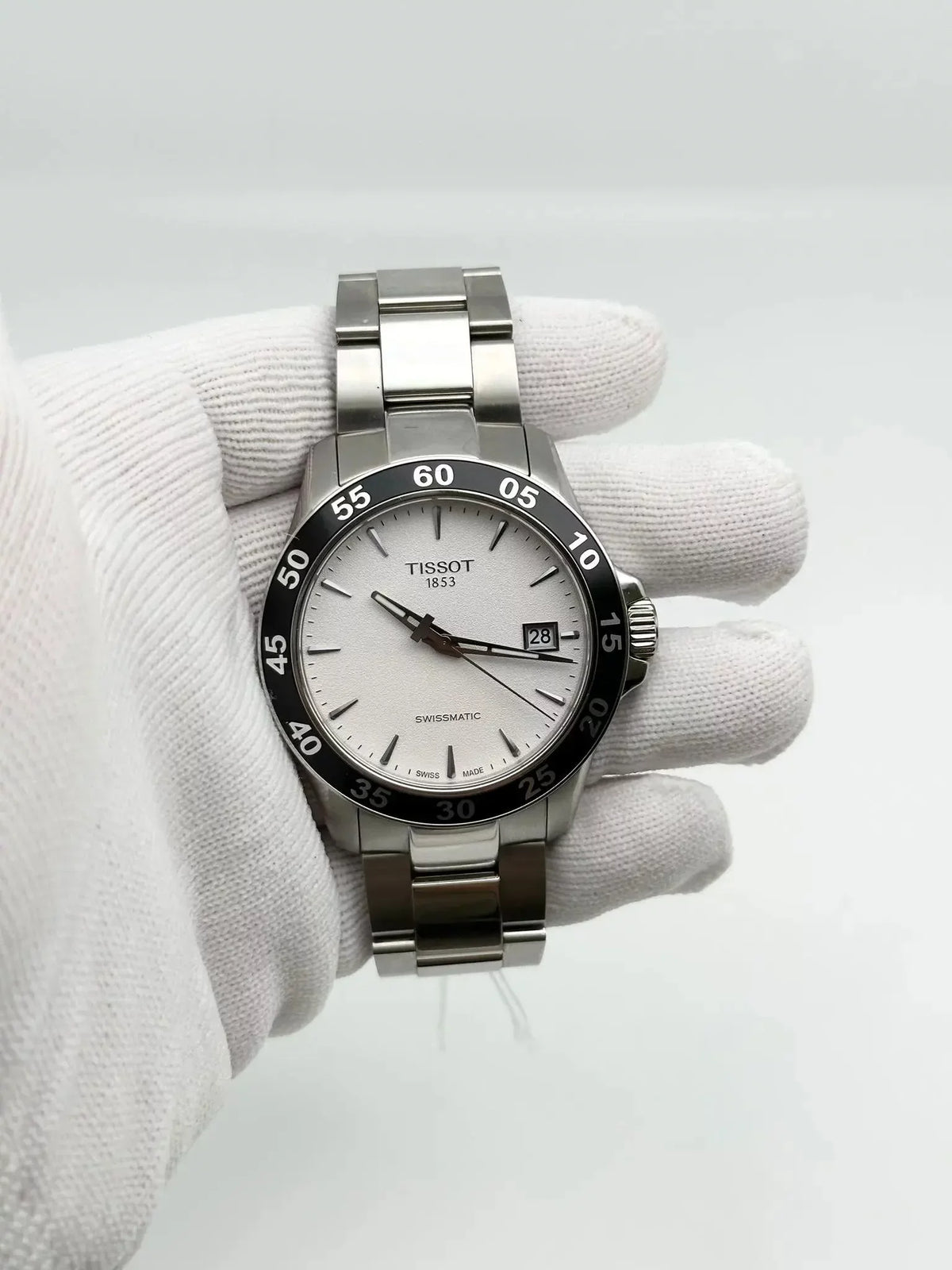 Silver Watch Tissot Men Swissmatic V8 Steel T106.407.11.031.00 Dial Automatic